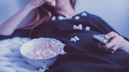 Najlepsze filmy fantasy na leniwy dzień w domu: 9 wciągających światów dla każdego widza