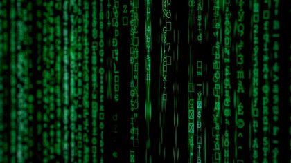 Filmy o hakerach i technologii, które nie męczą żargonem i dają do myślenia