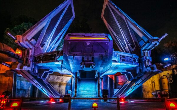 Jak aktorzy science fiction budują wiarygodne światy i jak widz może to dostrzec