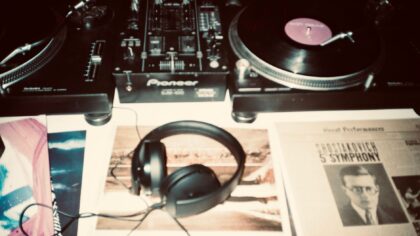 Jak wejść w świat soundtracków filmowych i czerpać z nich więcej na co dzień