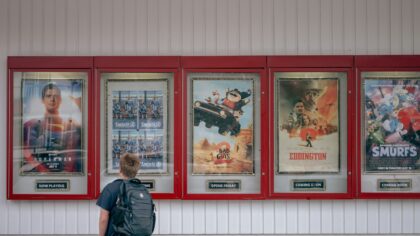 Kino niezależne bez zadęcia: prosty przewodnik dla widzów, którzy chcą czegoś więcej niż blockbuster